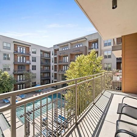 Downtown Houston Deluxe King Suite With Spa Amenities, Pool And Free Parking Extérieur photo